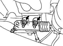 Болты крепления рабочего цилиндра сцепления (модели с двигателем 1CD-FTV)